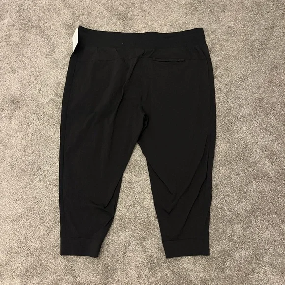 Athleta Jogger Pants - Picture 5 of 5